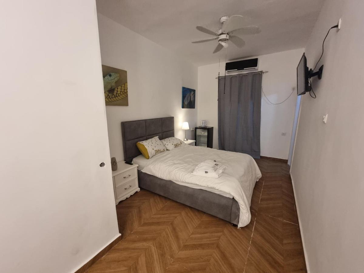 הברון Baron Apartment Rishon LeZion Bagian luar foto